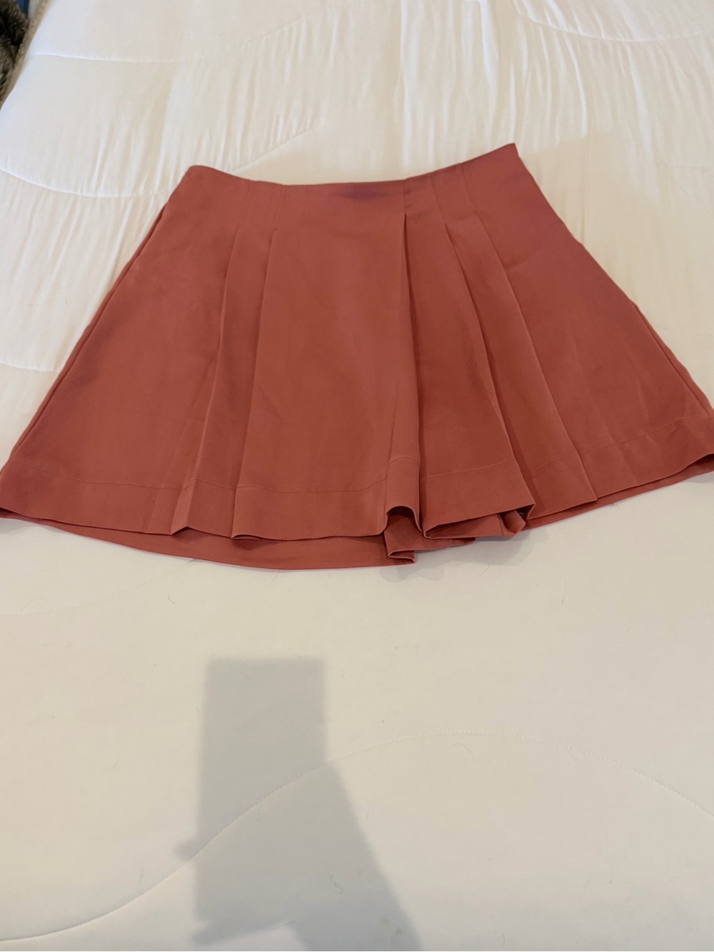 Banana Republic Pleated Shorts - Rust Pink